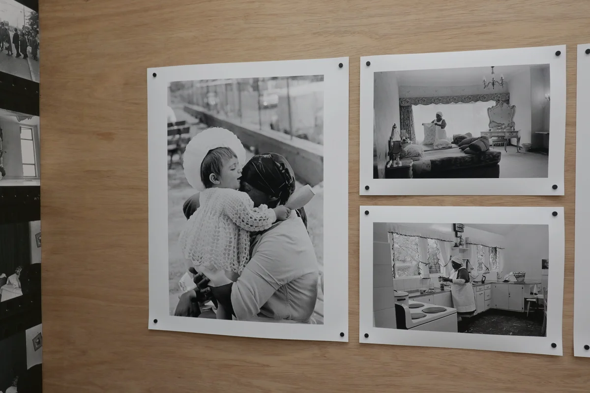 アーネスト・コール「囚われの地（House of Bondage）」の展示風景