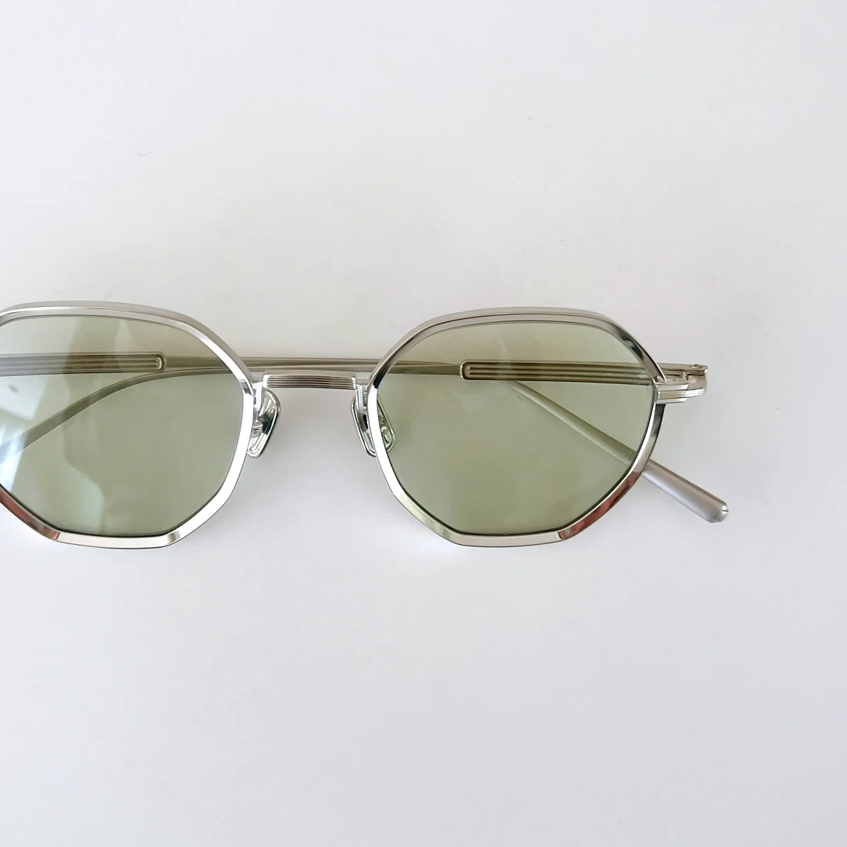 ルネッタバダのアイウェア