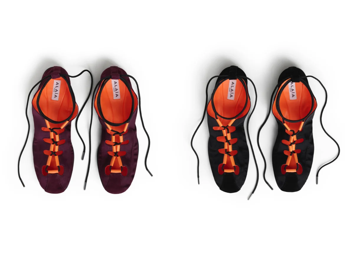 アライアの新作シューズ「フォールド」