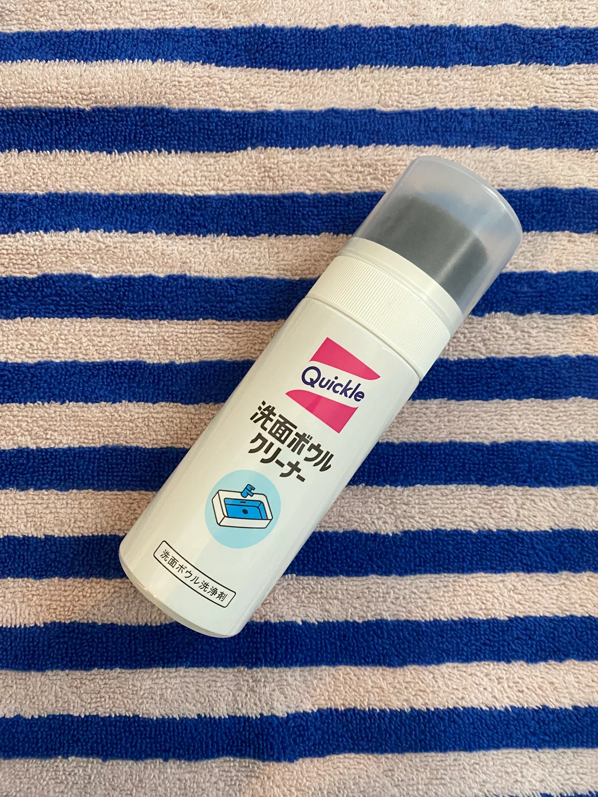 クイックル洗面ボウルクリーナーの正面から撮影した写真