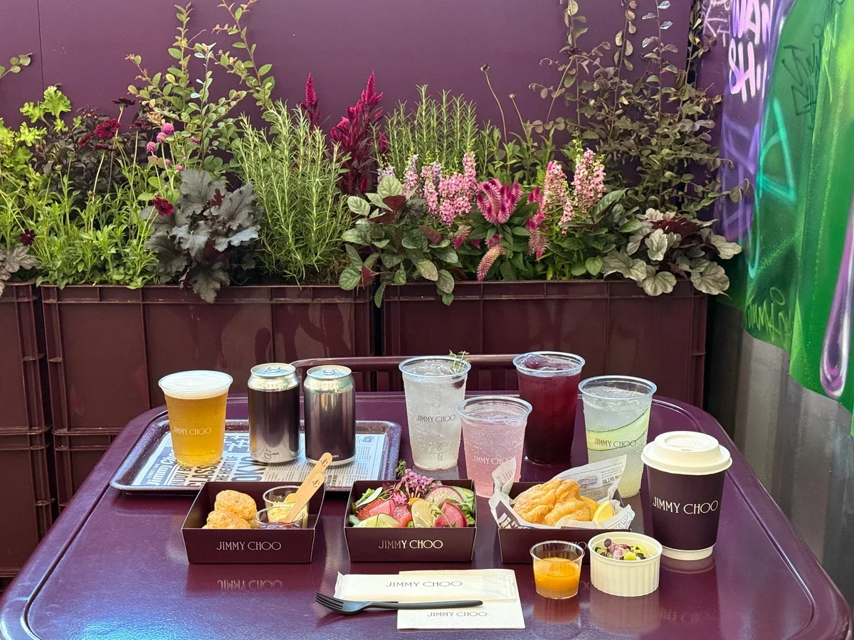 JIMMY CHOO Street Café Ginza　JIMMY CHOO 　ジミー・チュウ