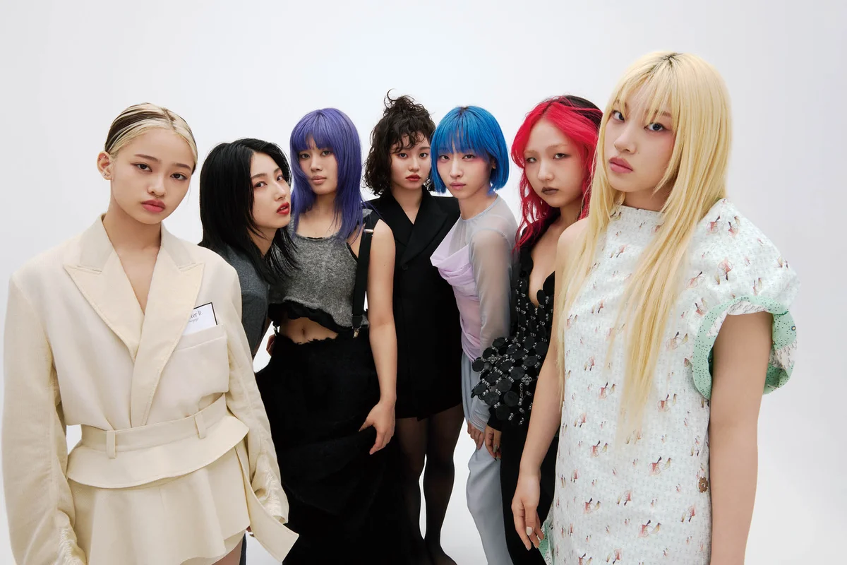 HANAのメンバー 小田切ヒロがメイクアップ　SPUR