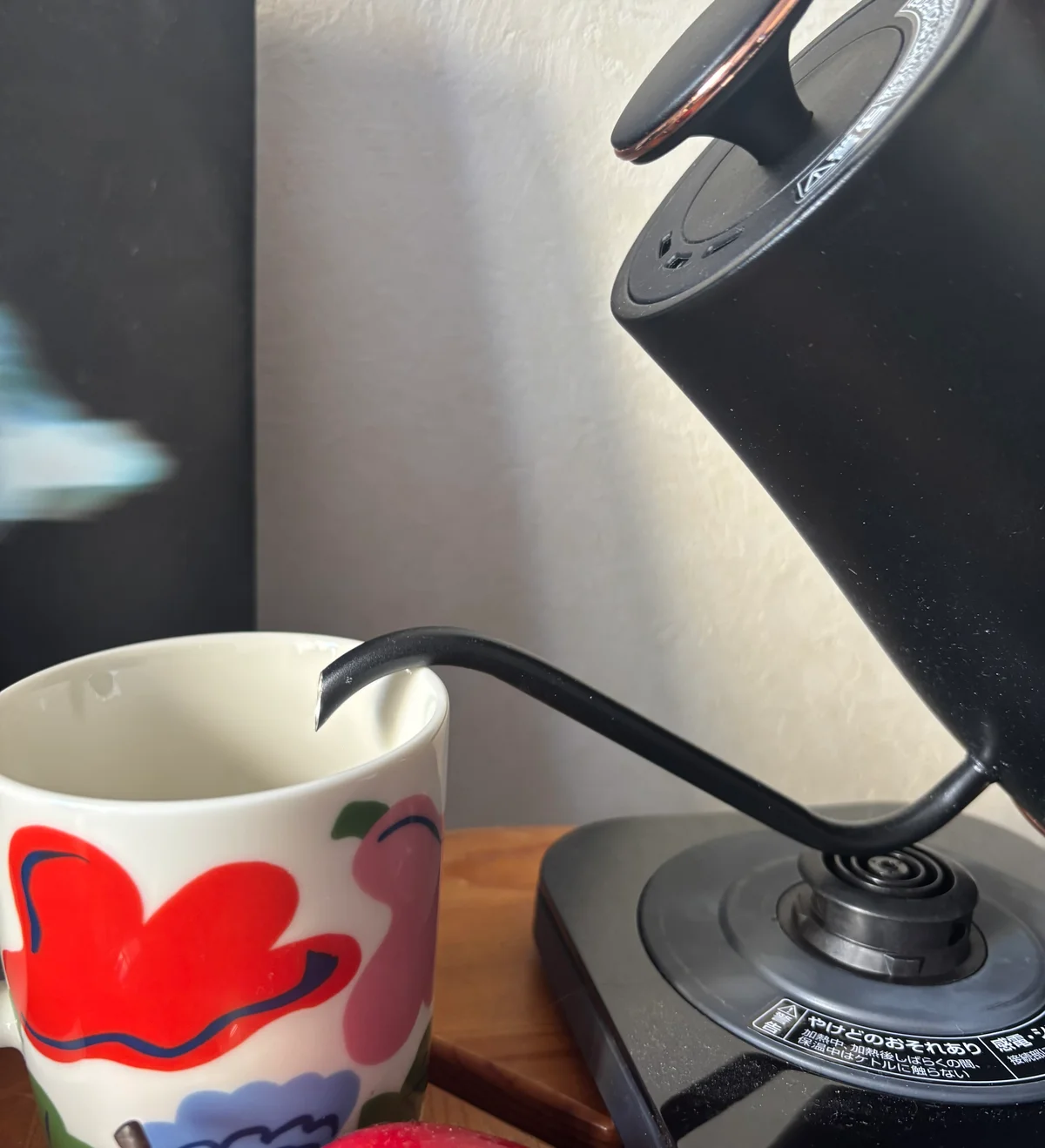 ふるさと納税 岐阜県中津川市 山善 細口電気ケトル マットブラック 注ぎ口