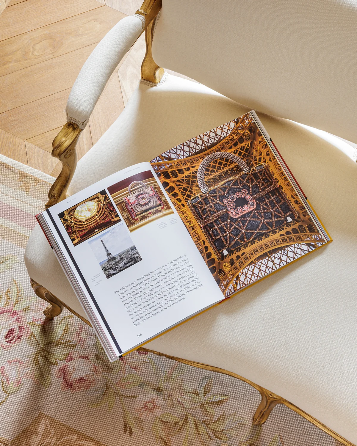 ロジェヴィヴィエがリッゾーリ社より新たなモノグラフRoger Vivier, Heritage and Imaginationを刊行