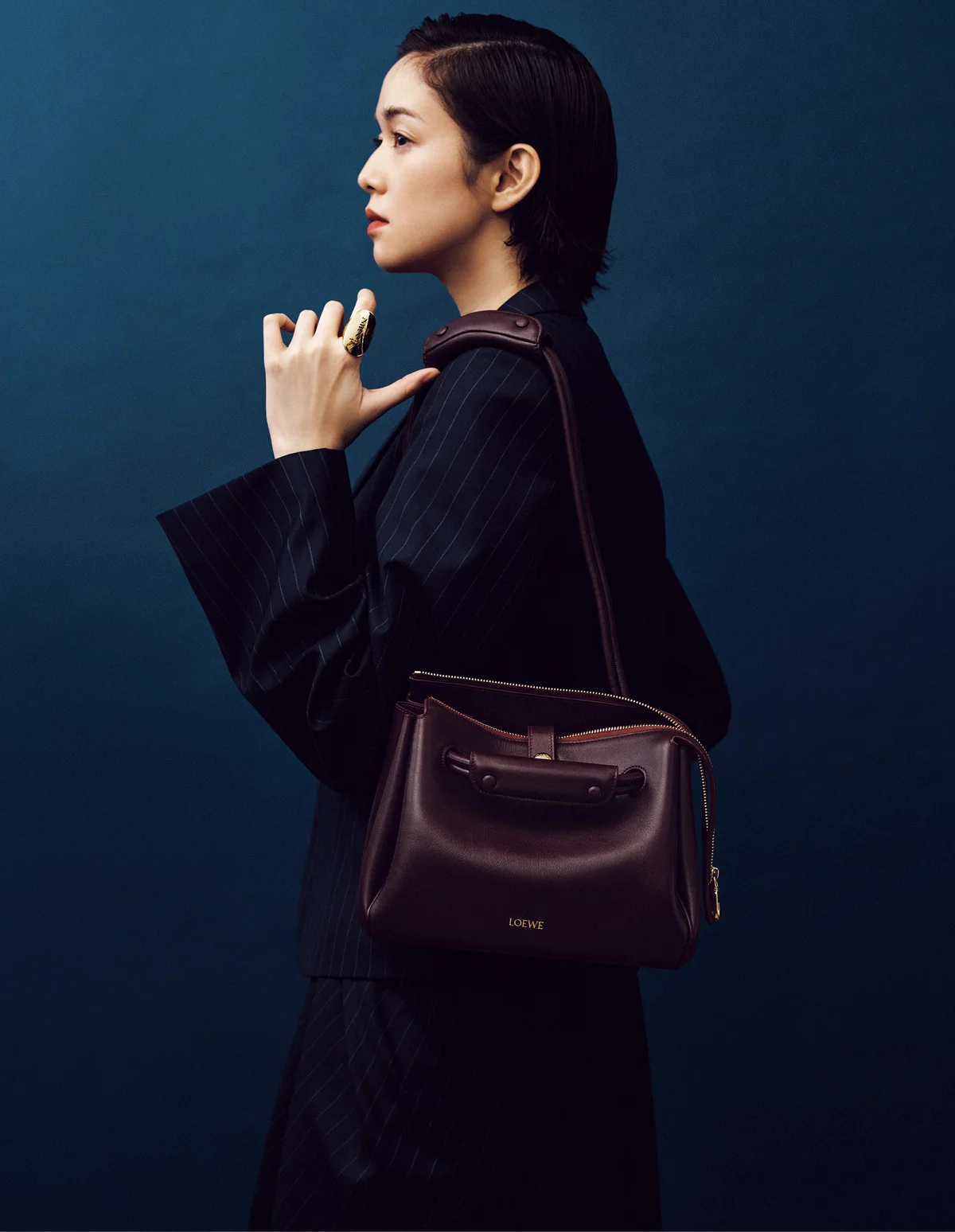 ロエベの「マドリード」バッグ　佐藤栞里