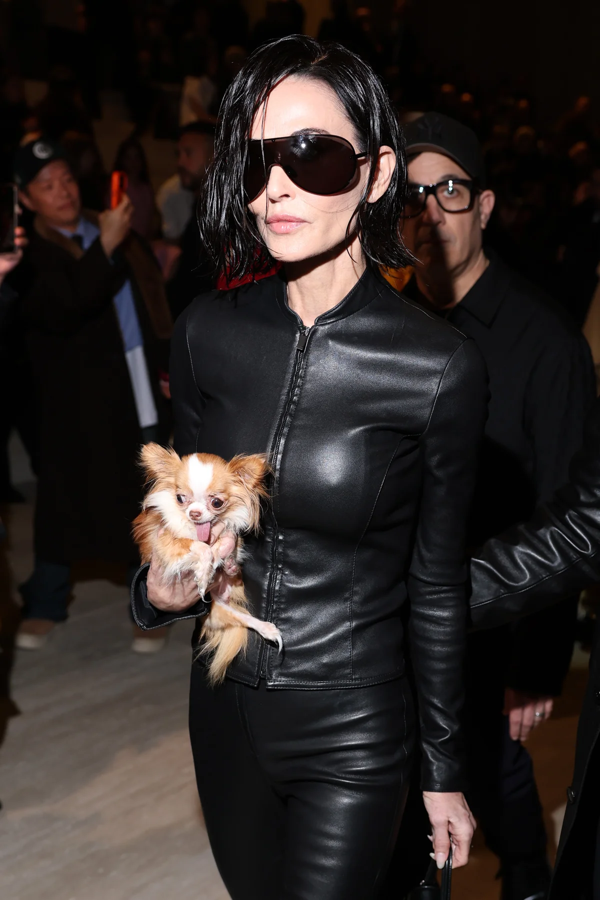 髪を約50cmもカットした姿が話題のデミ・ムーア