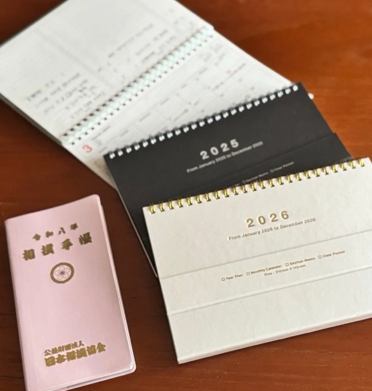 手帳　カレンダー　2026年　MARK’S　ノートブックカレンダー・マグネット　卓上　相撲手帳　日本相撲協会