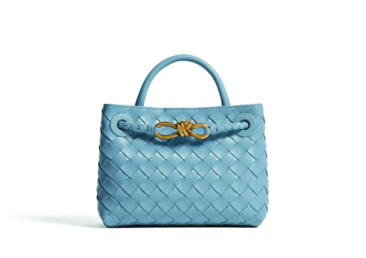 ボッテガ・ヴェネタ 人気バッグ「アンディアーモ」 ミニサイズ