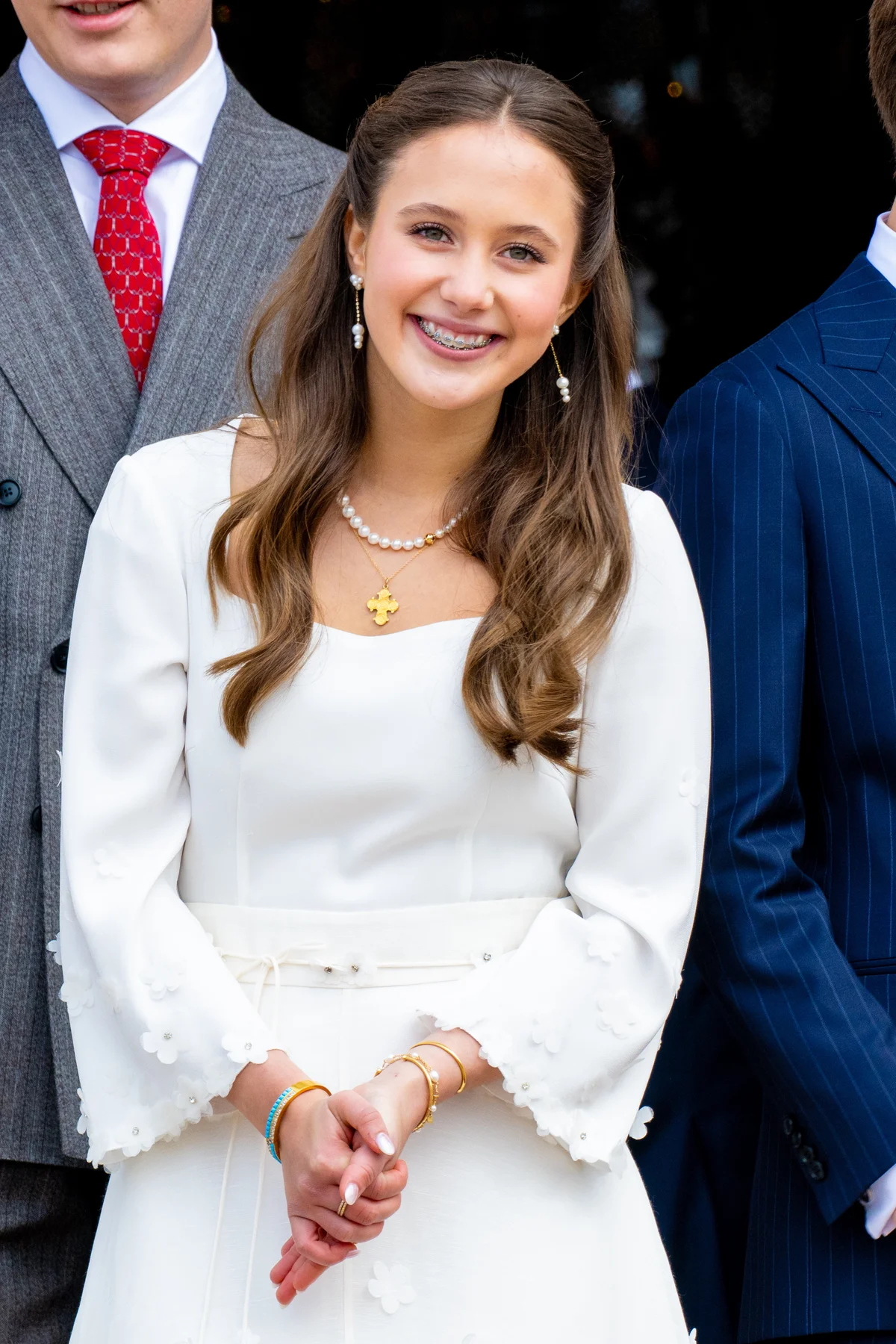 フレスデンボー宮殿教会で堅信式を迎えたデンマーク王室のジョセフィーヌ王女