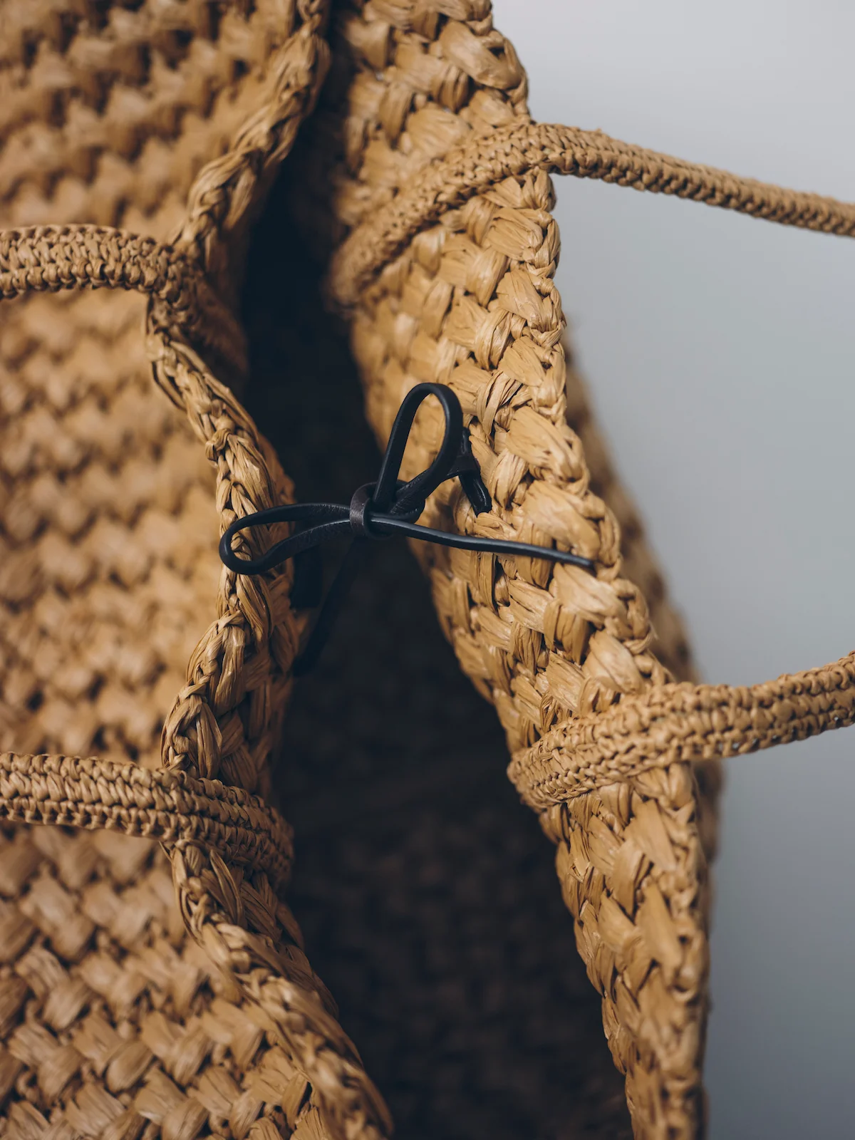 ザ・ロウのLarge Estelle Twoのディテール