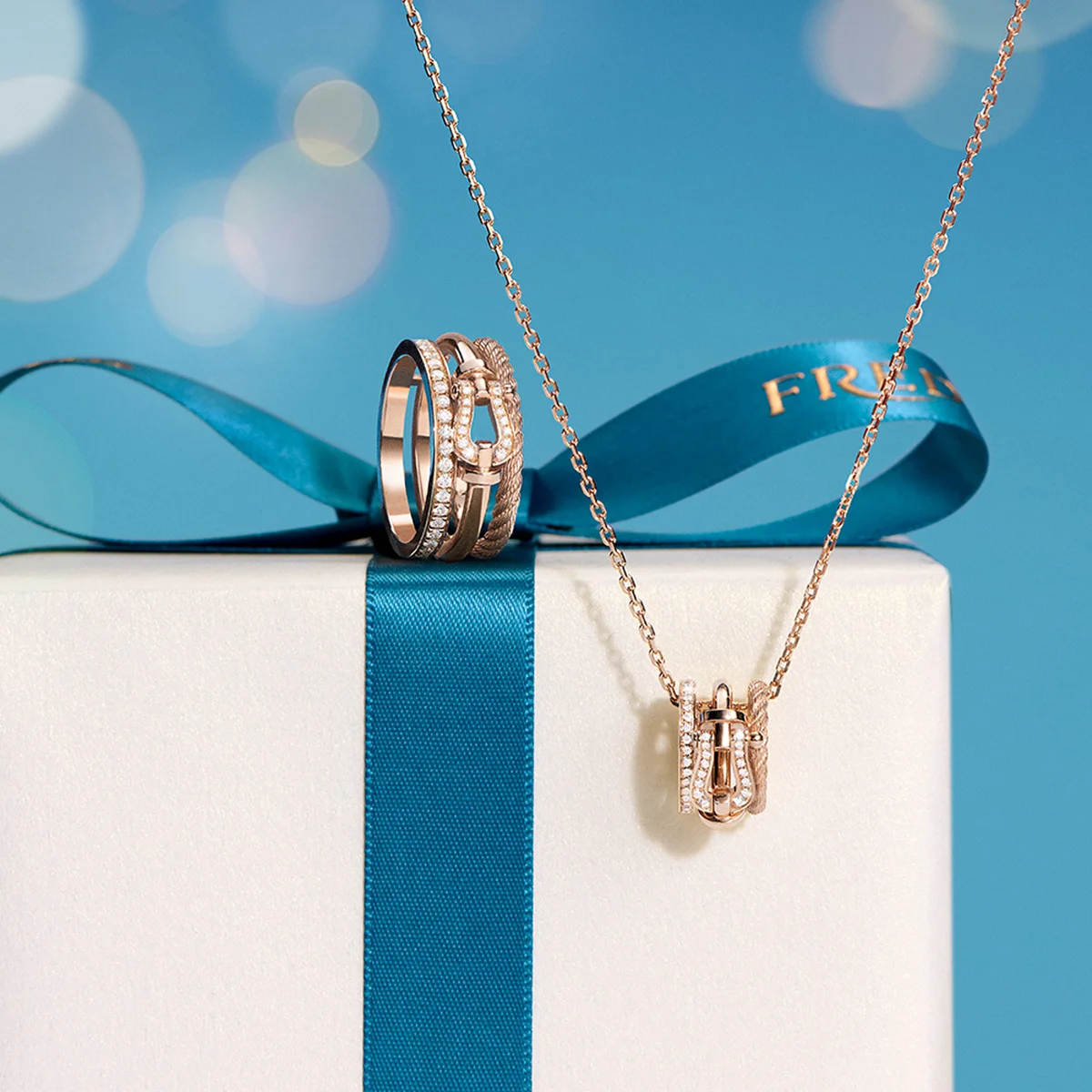 【フレッド】ホリデーシーズンを祝福するキの画像_1