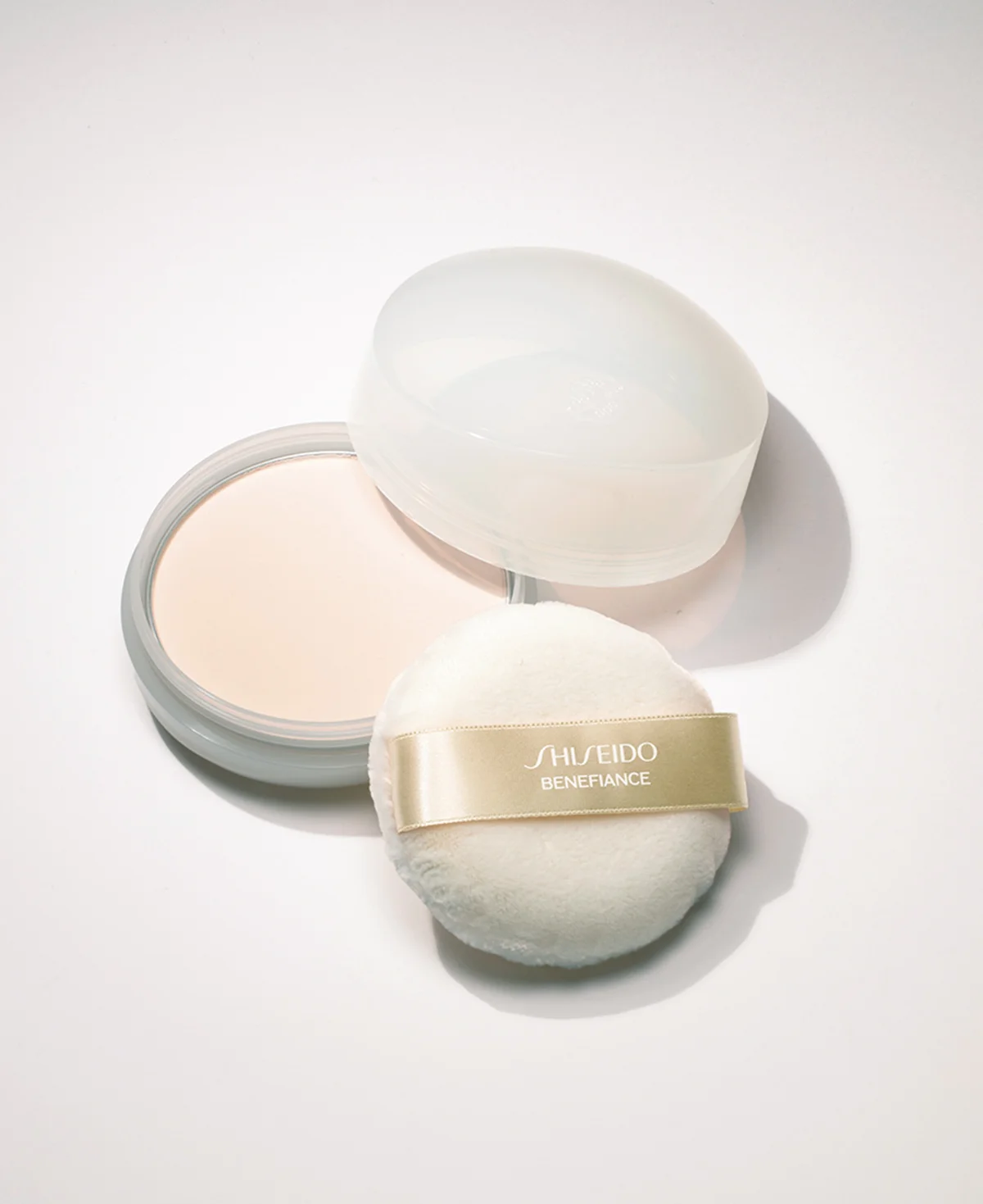 SHISEIDO　ベネフィアンス ブライトニング スキンケアパウダー