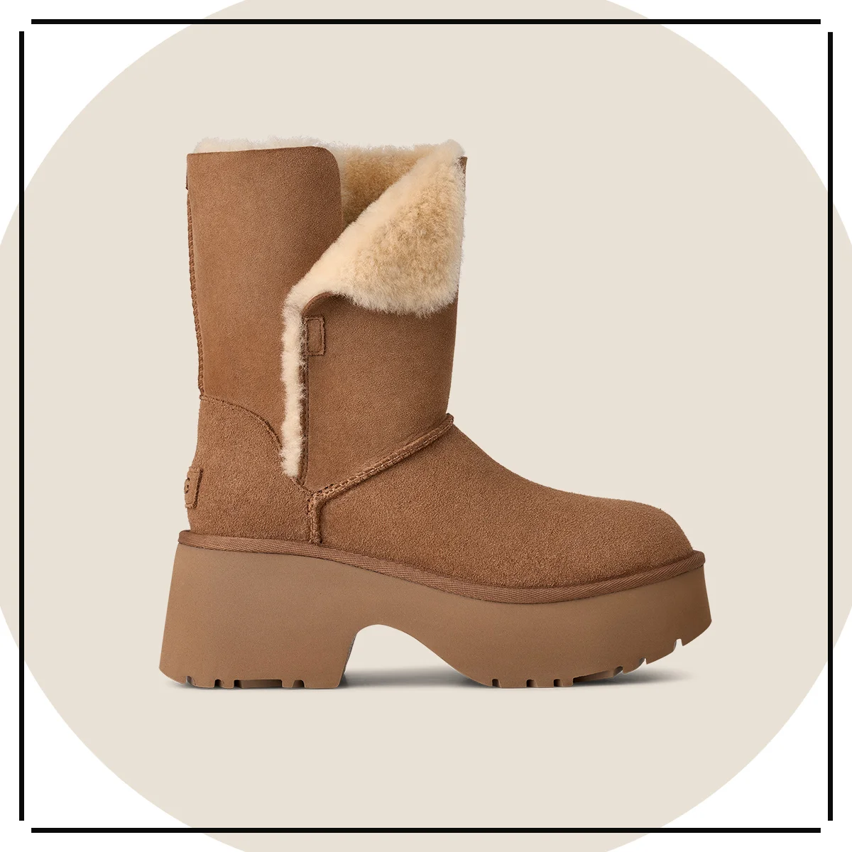 アグのシューズ「エスミー ブーツ」