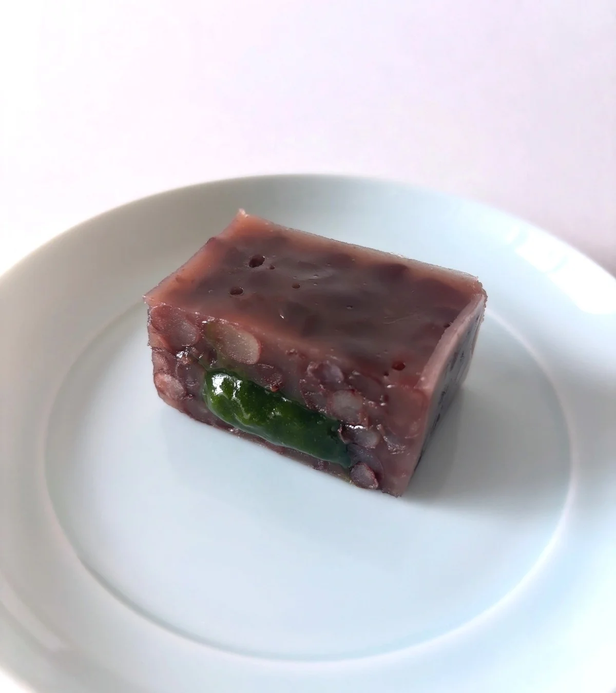 叶 匠壽庵の代表銘菓「あも」に羽田空港限定の「濃茶」が登場