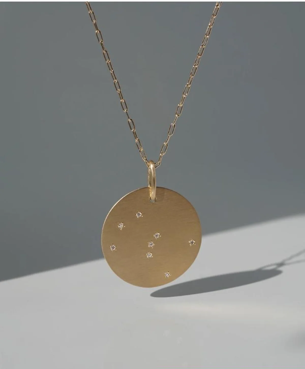 talkative（トーカティブ）のASTERISM（アステリズム）からオリオン座のネックレス。