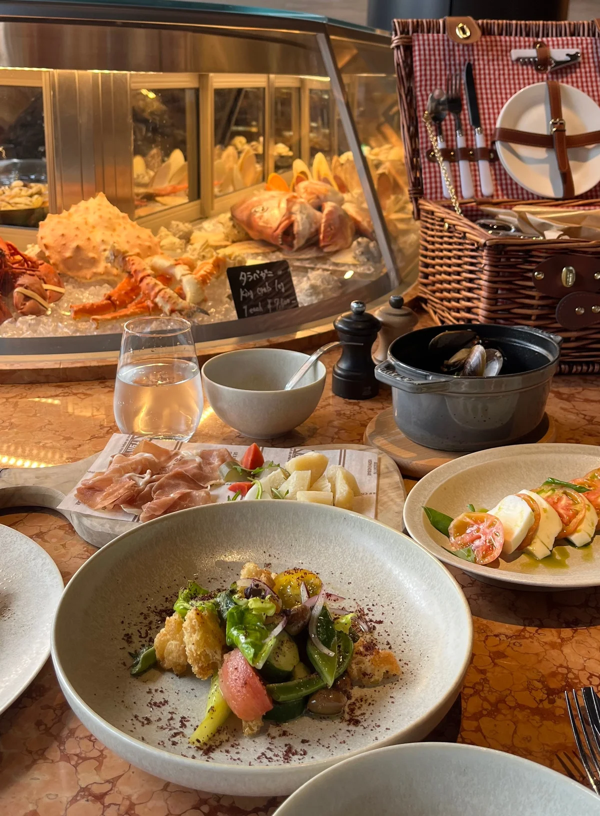 新緑の美しさや夜風の爽やかさを感じる極上の画像_3