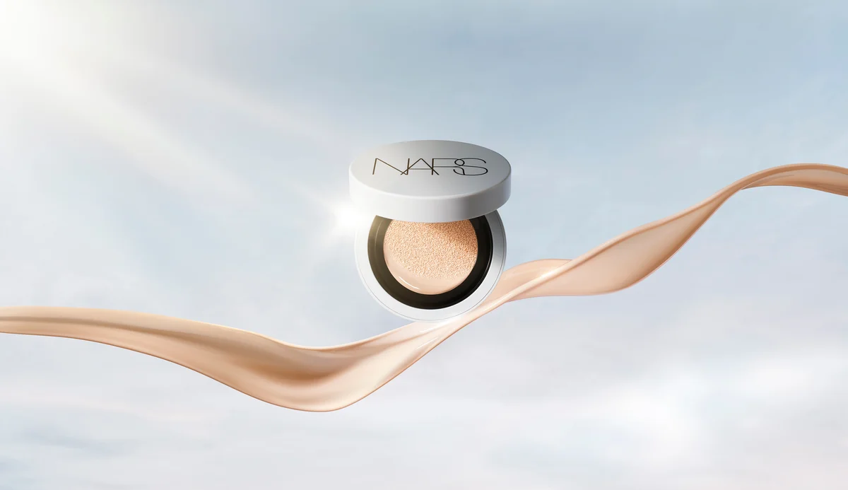 NARS ライトリフレクティング セラムクッション