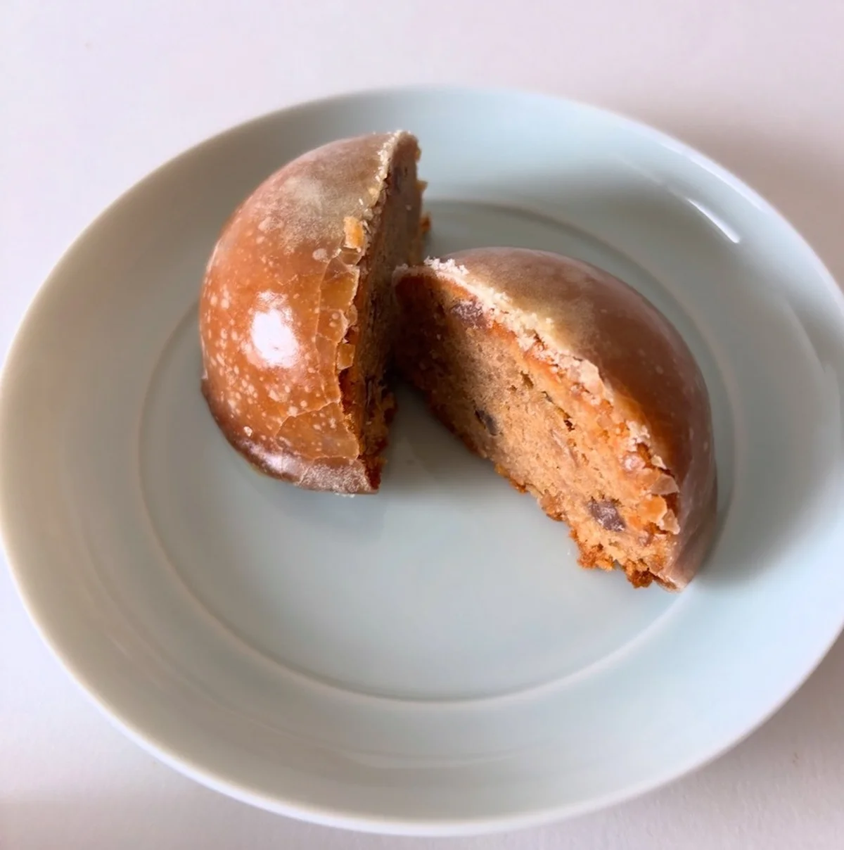 仏ヴァンサン ゲルレ ビスキュイ フランセのモワルーマロン。マロングラッセとマロンペーストを練り込んだ生地が絶品