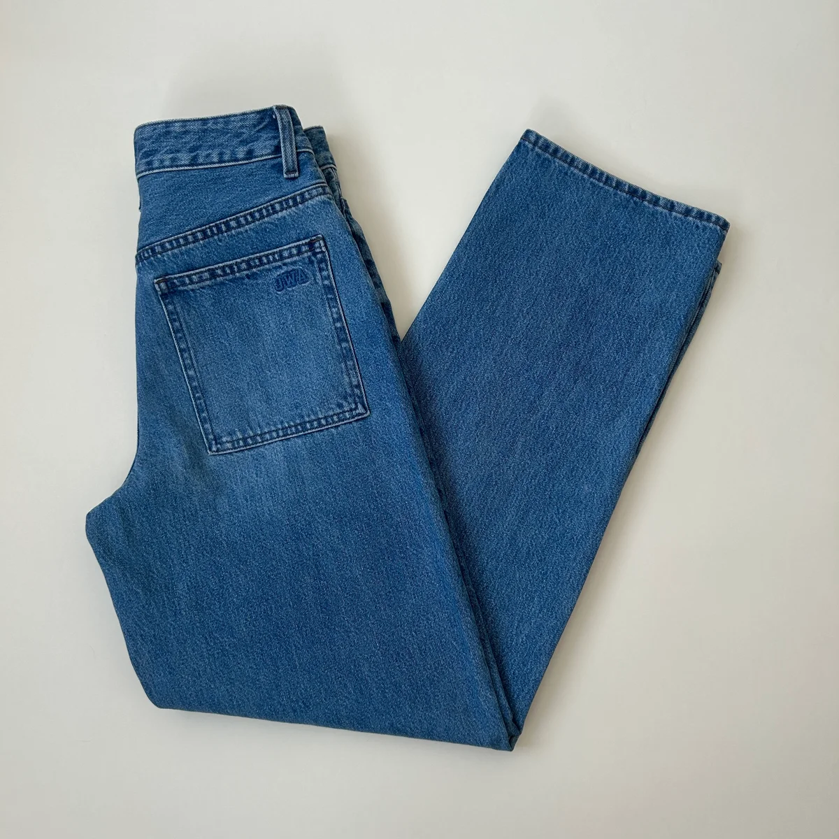 UNIQLO and JW ANDERSONのバギージーンズ