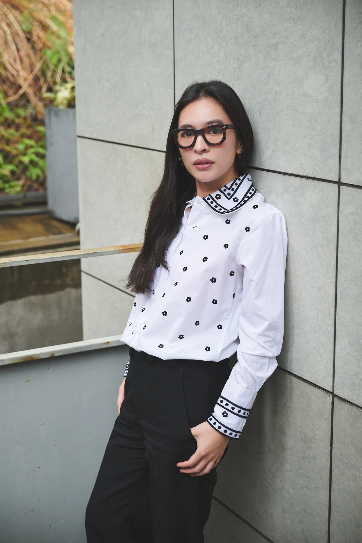 トゥモローランド バイヤー山野邉彩美さんのおしゃれな全身コーデ