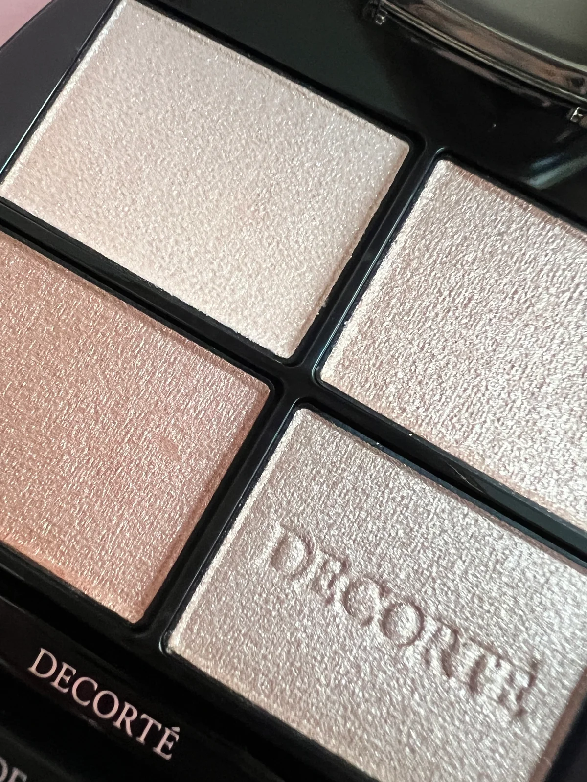 コスメデコルテ スキンシャドウ デザイニング パレット 09の画像