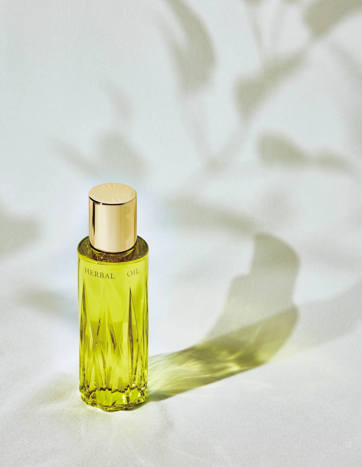 ALBION　フレッシュ ルミナス ハーバルオイル