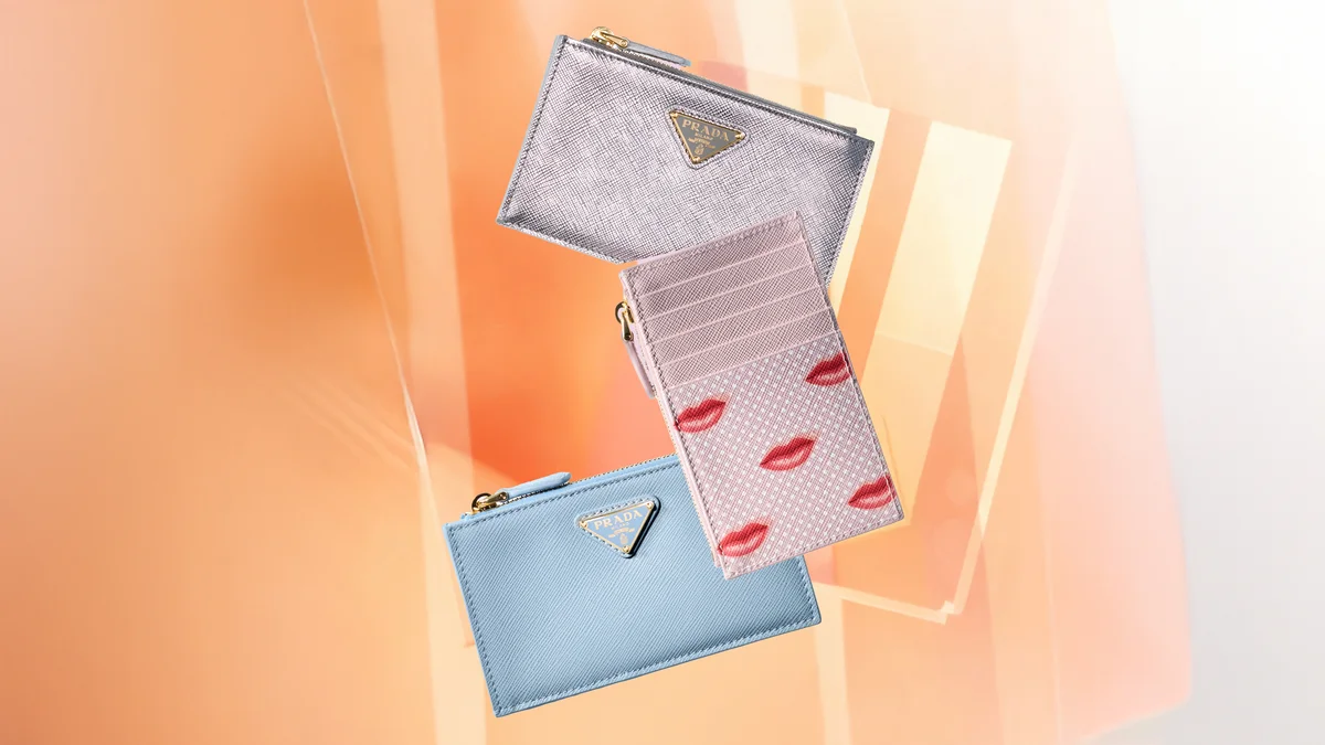 プラダ　ホリデーアイテム