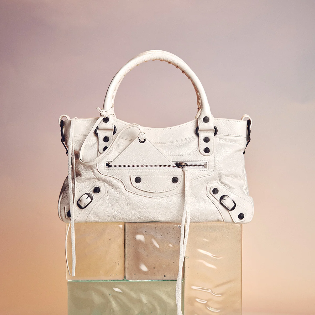 BALENCIAGA（バレンシアガ）　バッグ「ル・シティ」
