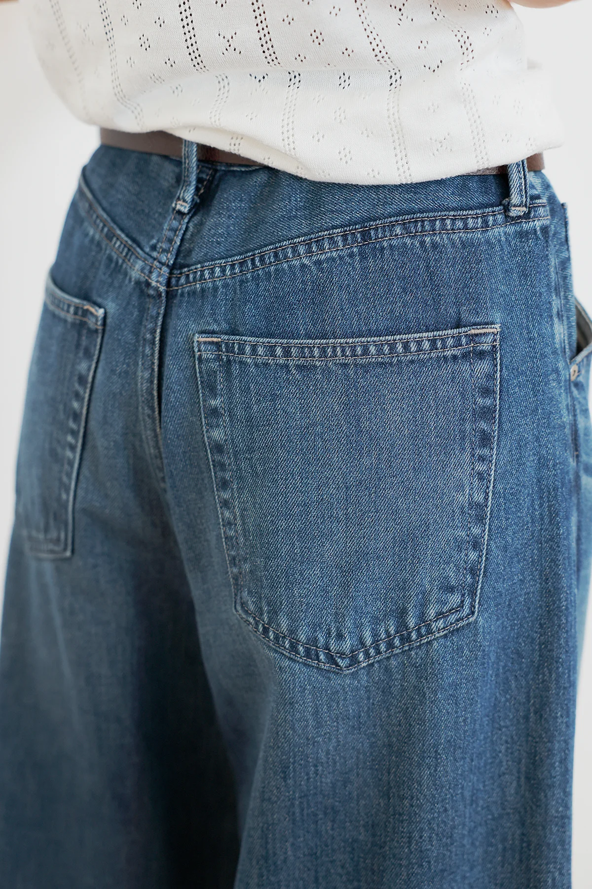 ユニクロのバギーカーブジーンズ67 BLUEのディテール