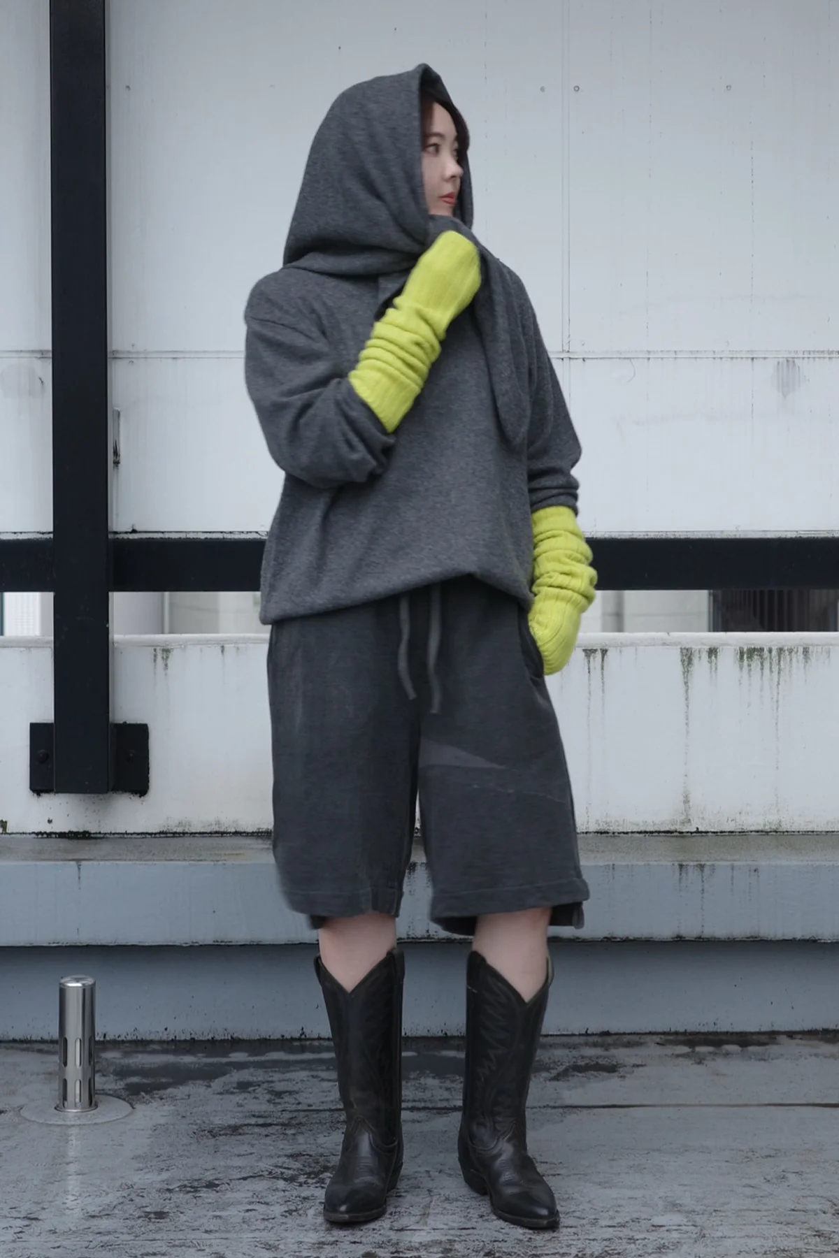 おしゃれな人の愛用ブーツ　ブーツ　フライ　