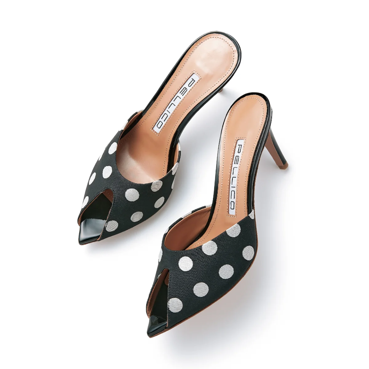 ペリーコのドット柄の靴「MARINE」