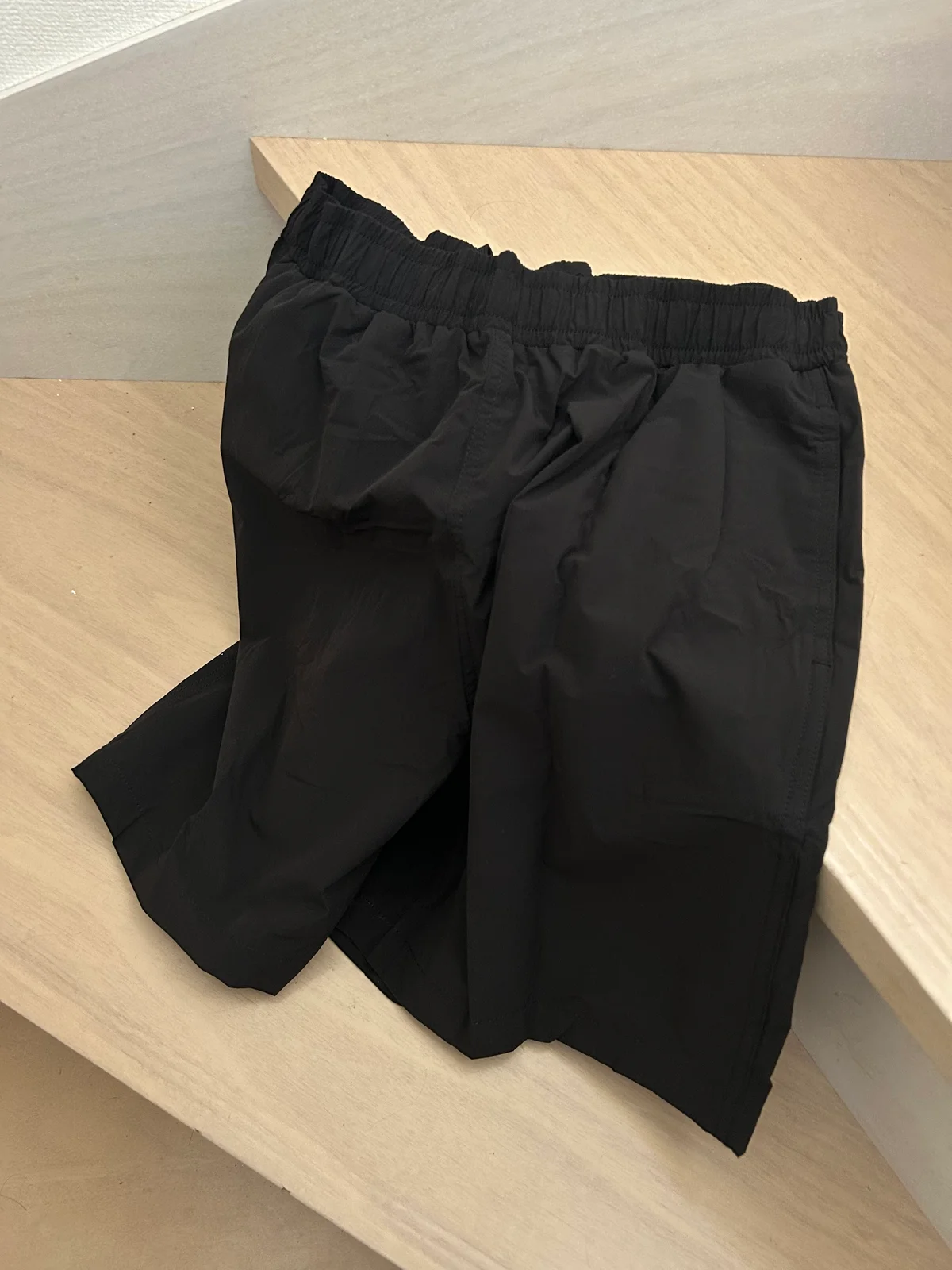 ファミリーマート　コンビニエンスウェア　ショートパンツ