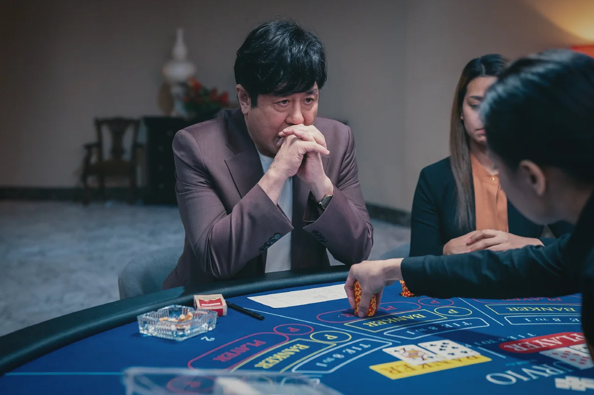 最新韓国ドラマ 『カジノ』 ディズニープラス スター　チェ・ミンシク