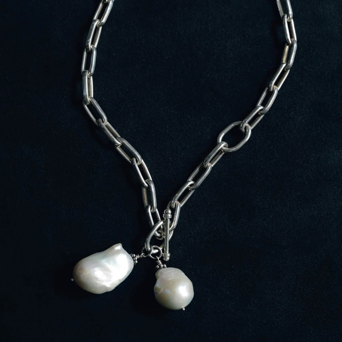 ララガンのネックレス