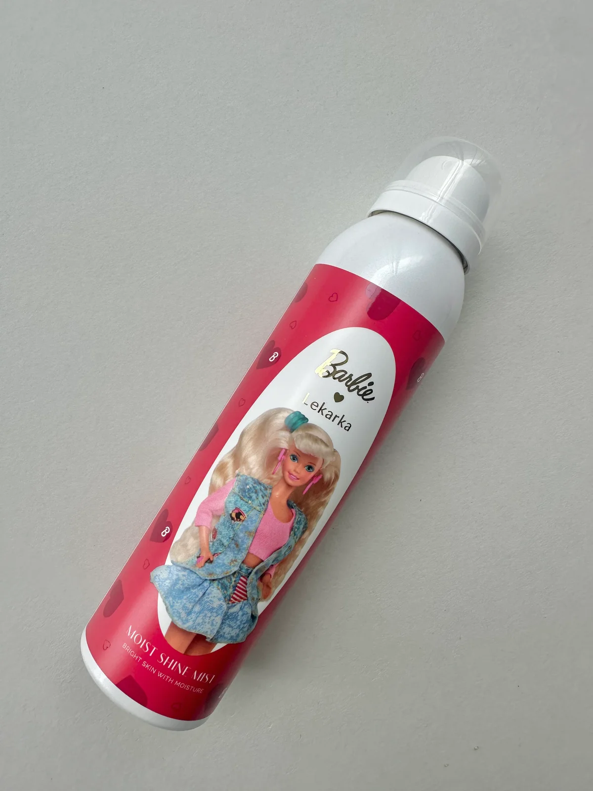 レカルカ　ブライトリーモイストシャインミスト バービー