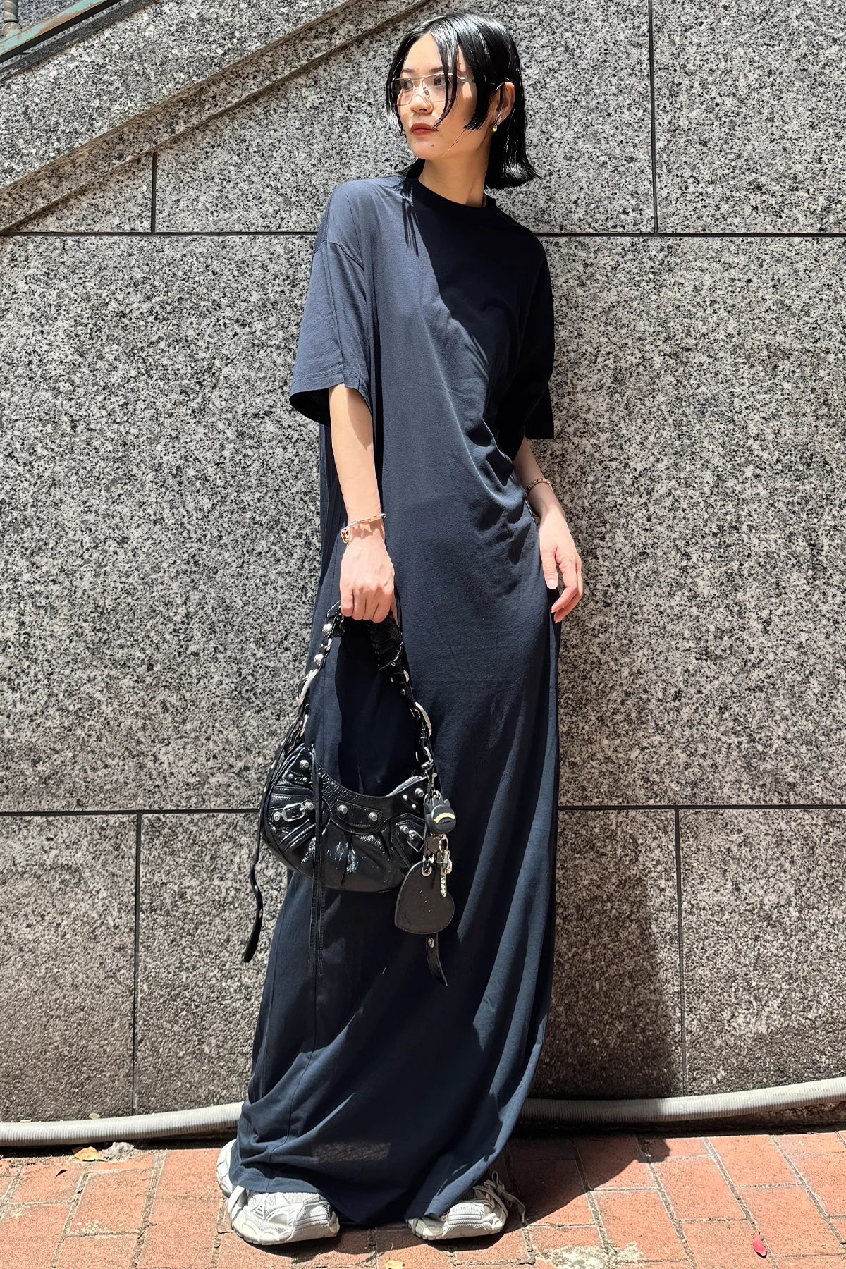 セルフスナップ　Tシャツ　バレンシアガ　BALENCIAGA