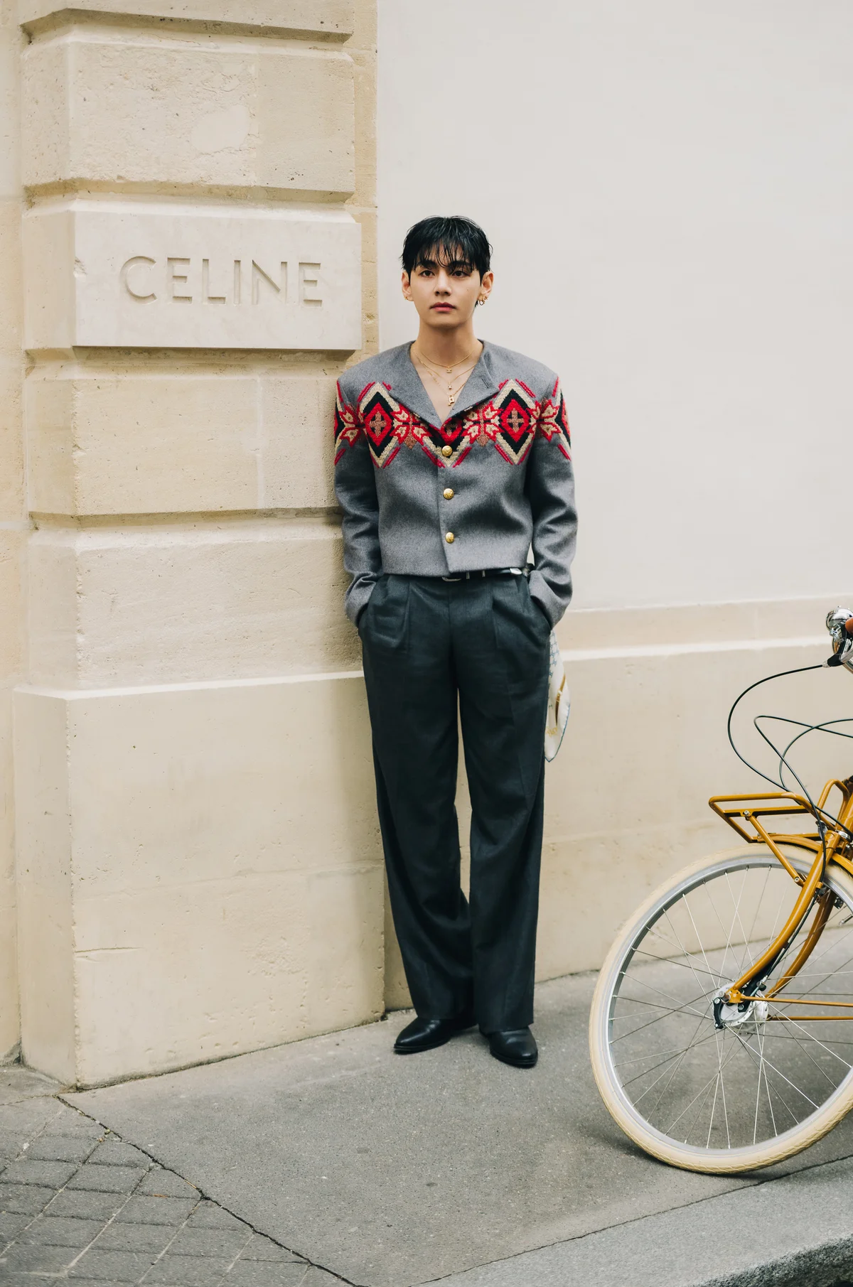 セリーヌ　CELINE  2026年春夏コレクション BTS V テテ キムテヒョン