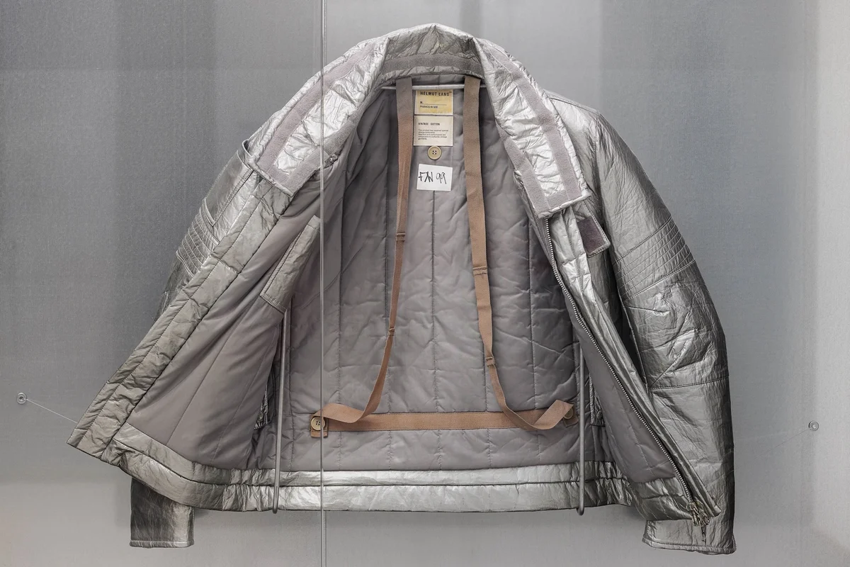 ２つの展覧会、「アントワープ６」と「ヘルの画像_18