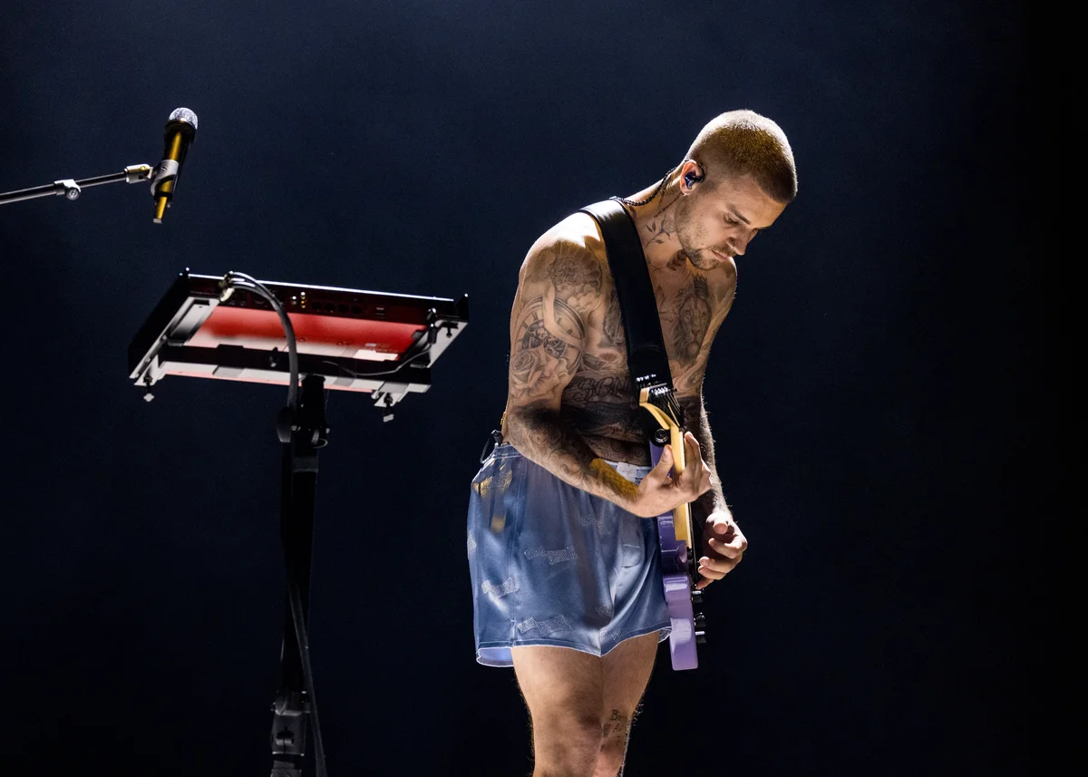 グラミー賞授賞式でパフォーマンスしたジャスティン