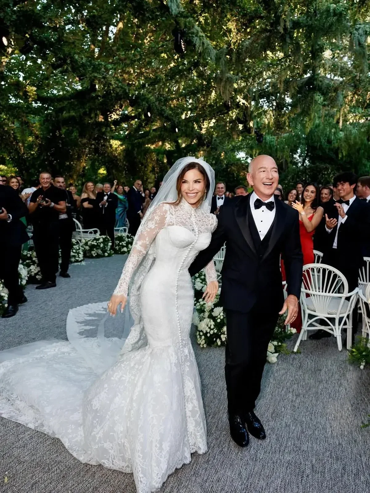 ジェフ・ベゾス　ローレン・サンチェス　結婚式　ドルチェ＆ガッバーナ