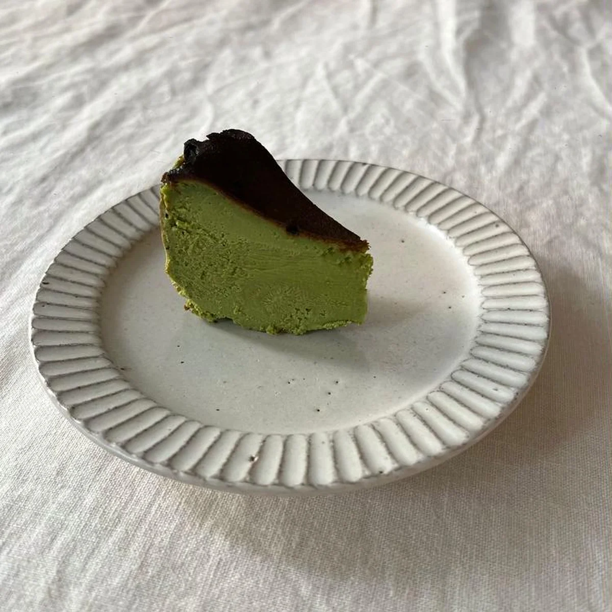 抹茶バスクチーズケーキ（ホール12cm）￥5,000／Plan・Do・See＊お取り寄せOK