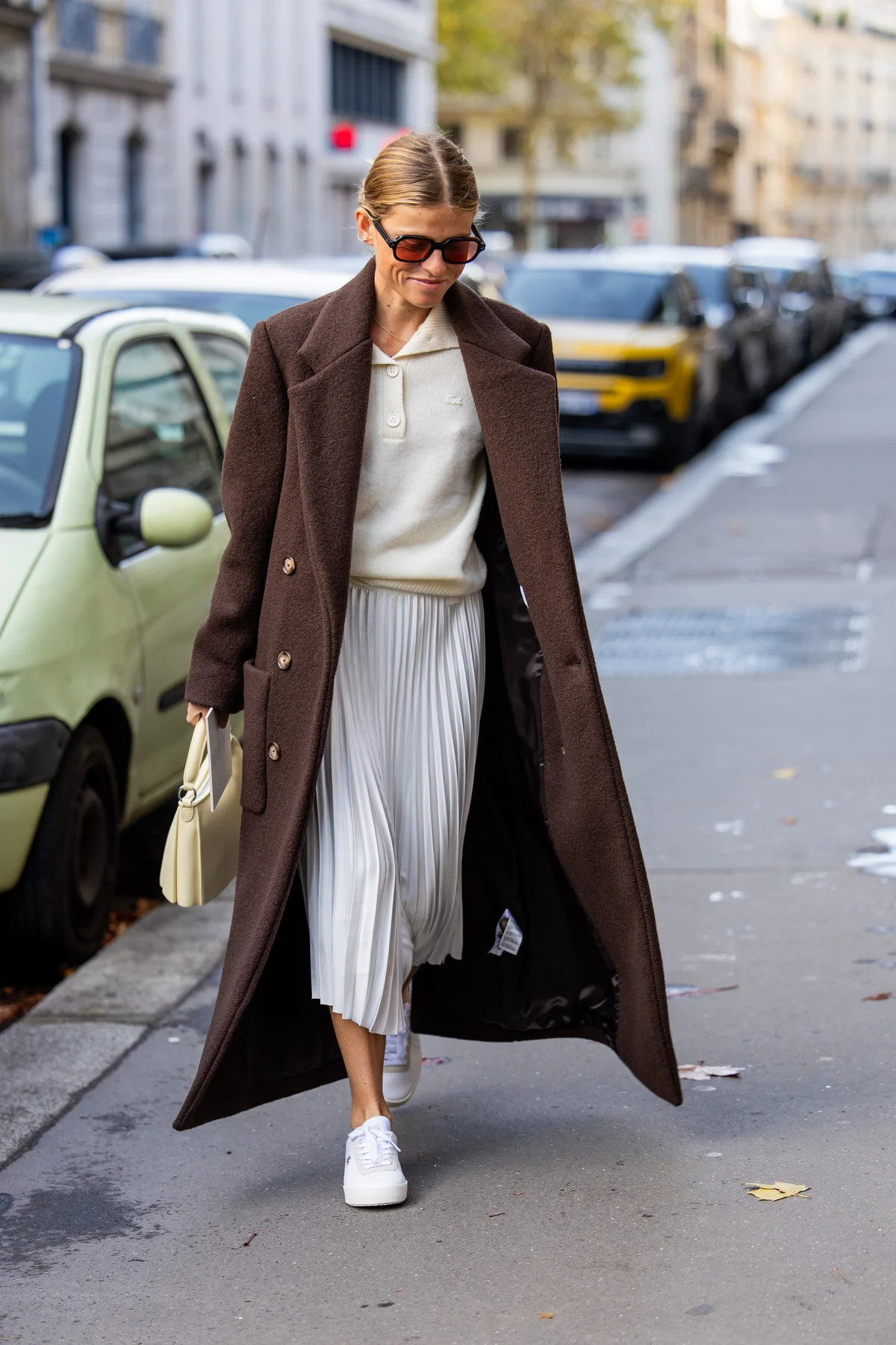 アコーディオンスカートを取り入れたコーディネート