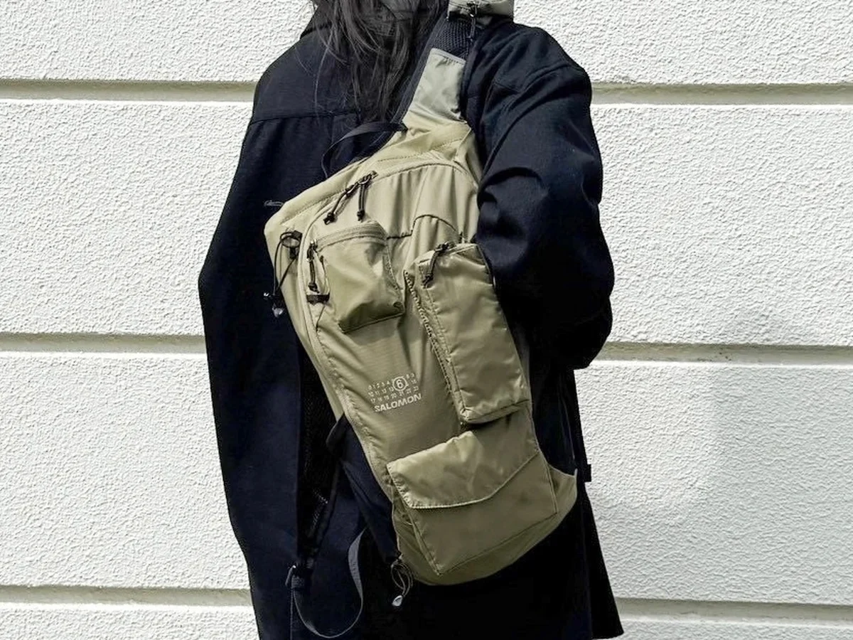 「SALOMON DAYPACK 20 MM6 MAISON MARGIELA」　エムエム6 メゾンマルジェラ×サロモン　リュック