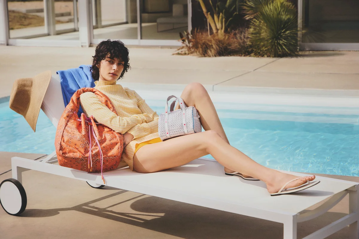 「LeSportsac Atelier(レスポートサック アトリエ)」の2026年春夏コレクションのビジュアル