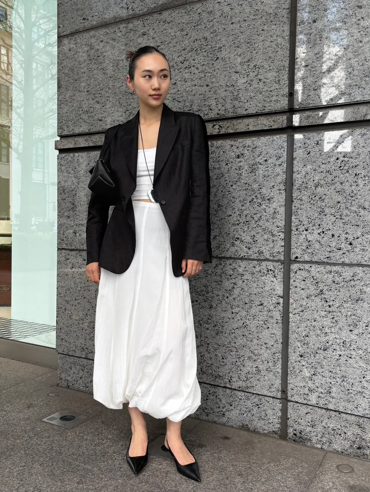 デ・プレ丸の内店のショップスタッフ、DES PRÉS　ショップスタッフ　茂木彩加さんの着こなし。