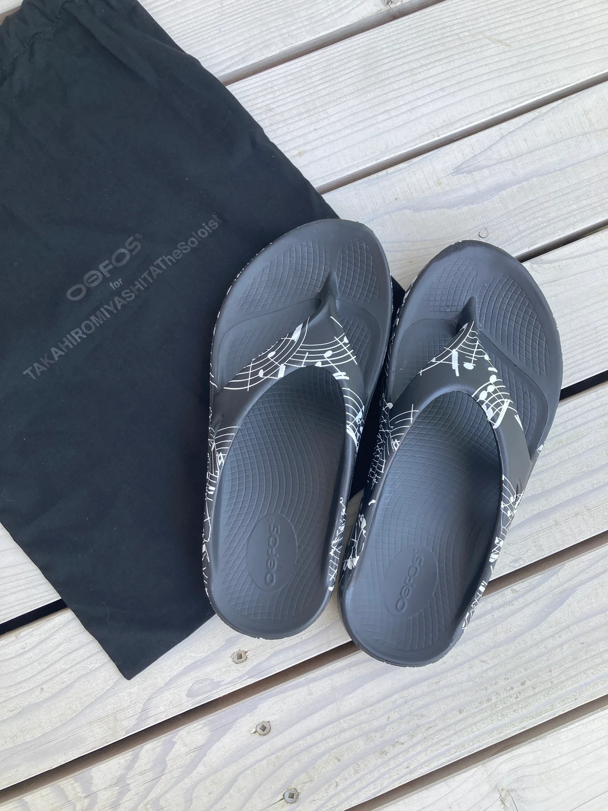 タカヒロミヤシタザソロイスト. ウーフォス　flip-flop. ミュージックノート　コラボ