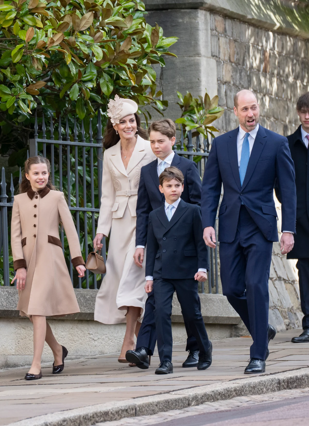イースター礼拝に出席したウィリアム皇太子、キャサリン皇太子妃、ジョージ王子、シャーロット王女、ルイ王子