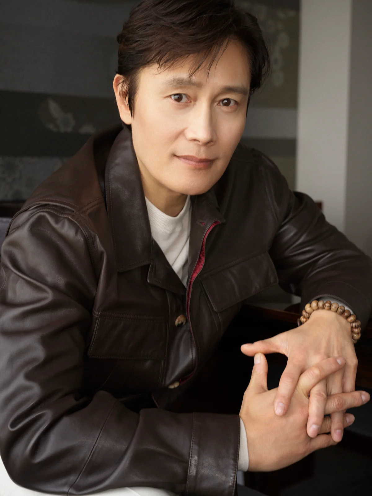 イ・ビョンホンが映画『しあわせな選択』 で演じたマンスとはどんな人なのか？　パク・チャヌク監督作の魅力