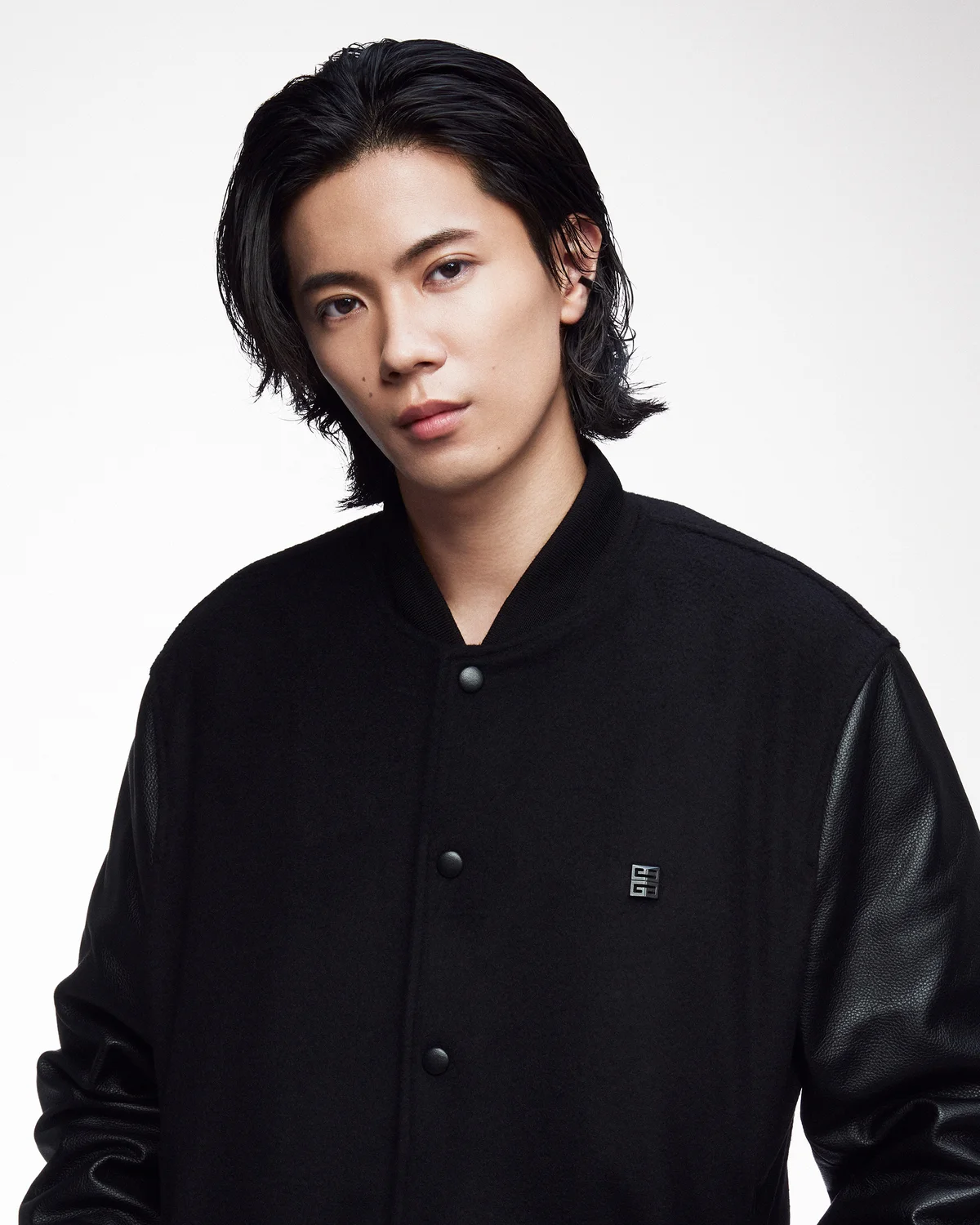 Number_i 神宮寺勇太　ジバンシィビューティ　アンバサダー