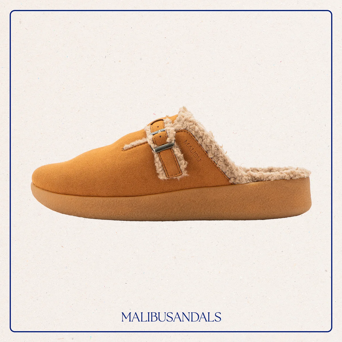 ぬくもりあふれるボアで足をやさしく包み込む マリブサンダルズ